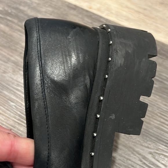 Schutz black leather Christie chunky studded lug sole loafer size 8.5 - Picture 7 of 11